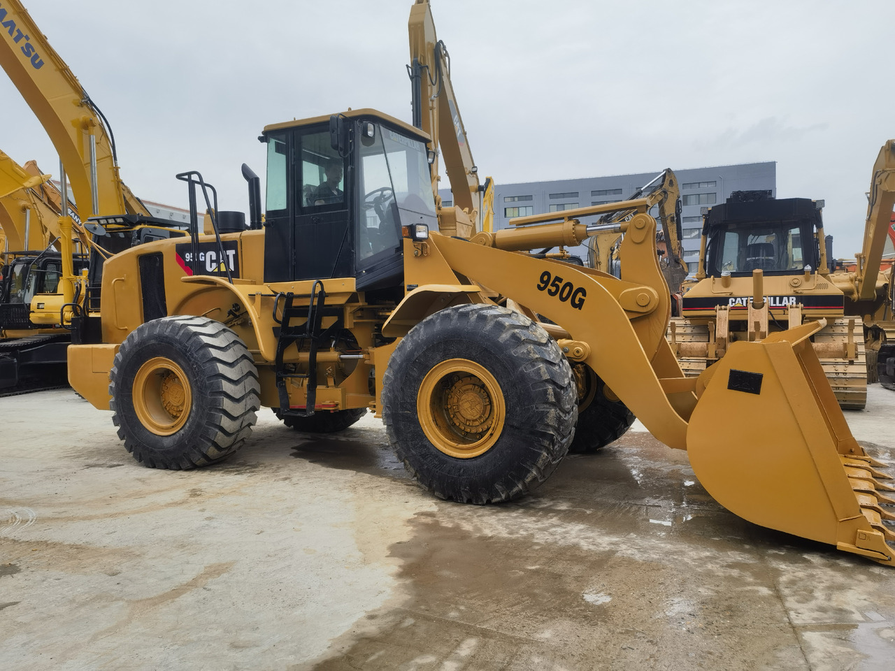 CAT 950G Wheel Loader - Ratinis krautuvas: foto 2 CAT 950G Wheel Loader - Ratinis krautuvas: foto 2
