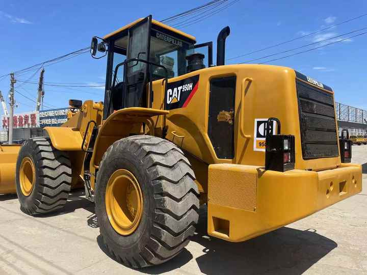 CAT 950H Loader - Ratinis krautuvas: foto 1 CAT 950H Loader - Ratinis krautuvas: foto 1