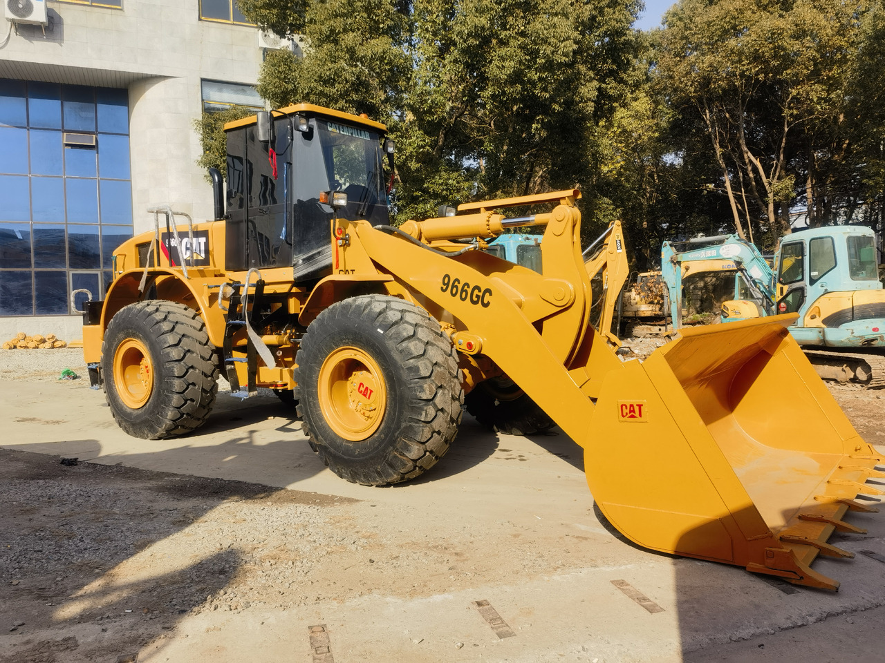 CAT 966GC - Ratinis krautuvas: foto 4 CAT 966GC - Ratinis krautuvas: foto 4