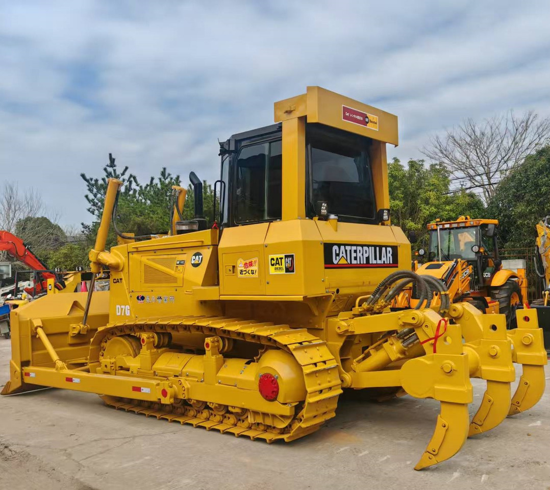 CAT D7G Bulldozer - Buldozeris: foto 3 CAT D7G Bulldozer - Buldozeris: foto 3