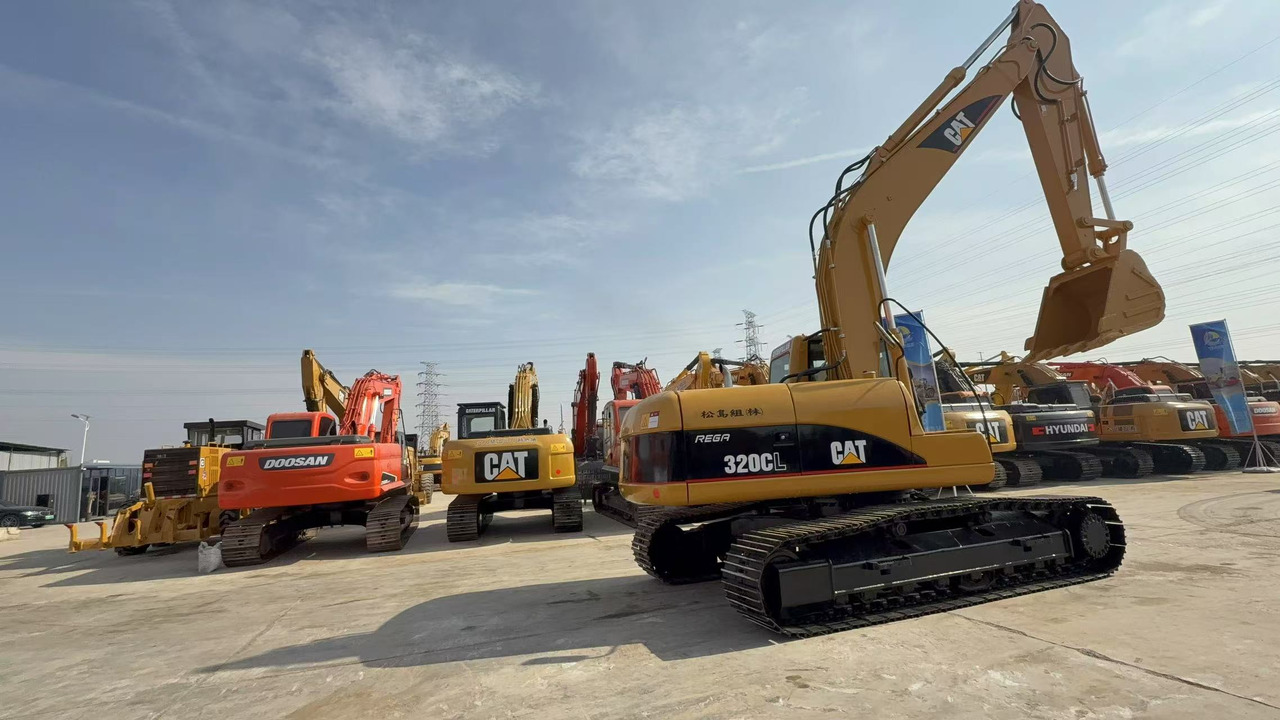 Cat 320cl excavator - Vikšrinis ekskavatorius: foto 3 Cat 320cl excavator - Vikšrinis ekskavatorius: foto 3