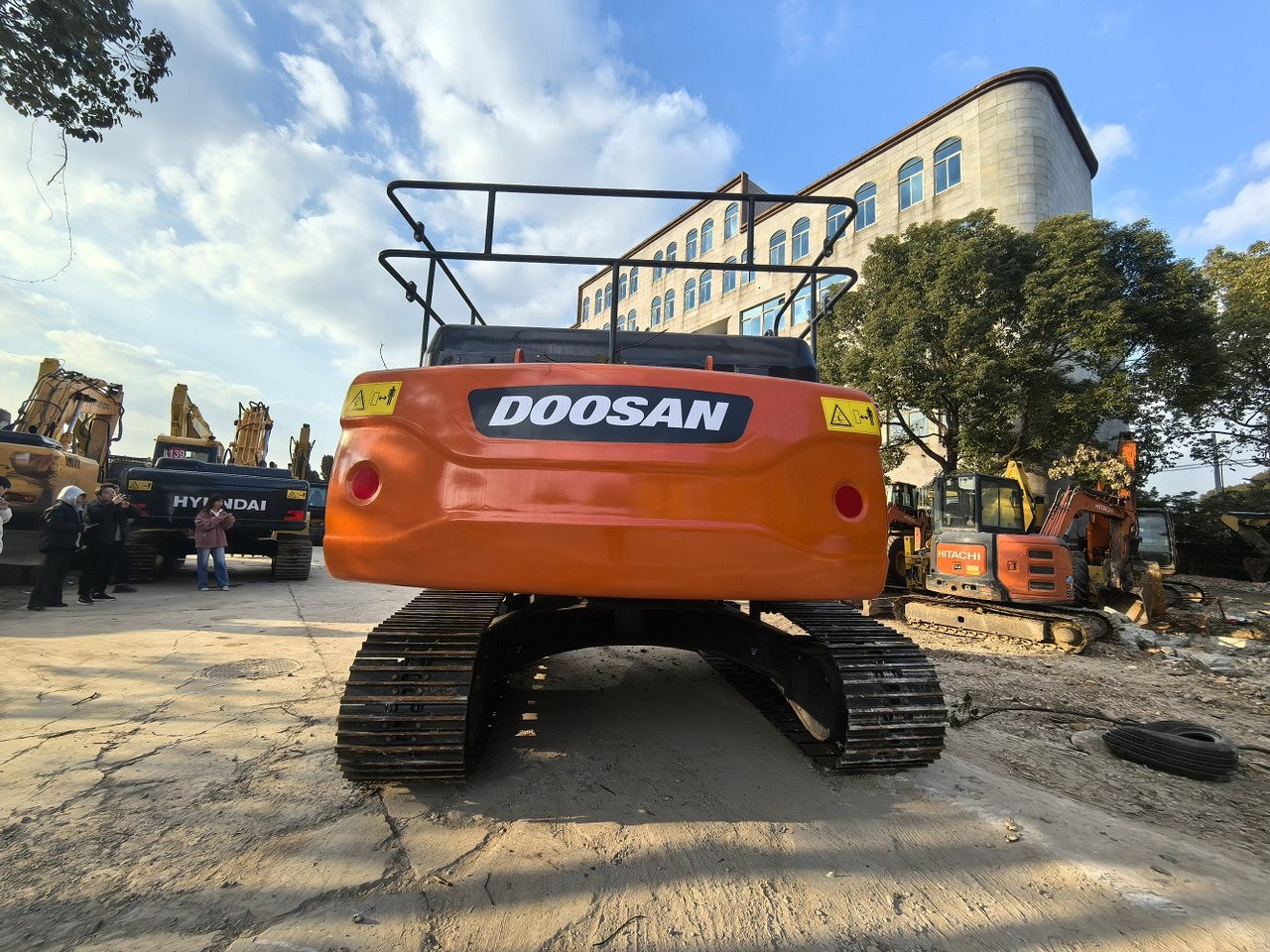 Doosan DX300LC Crawler Excavator - Vikšrinis ekskavatorius: foto 4 Doosan DX300LC Crawler Excavator - Vikšrinis ekskavatorius: foto 4