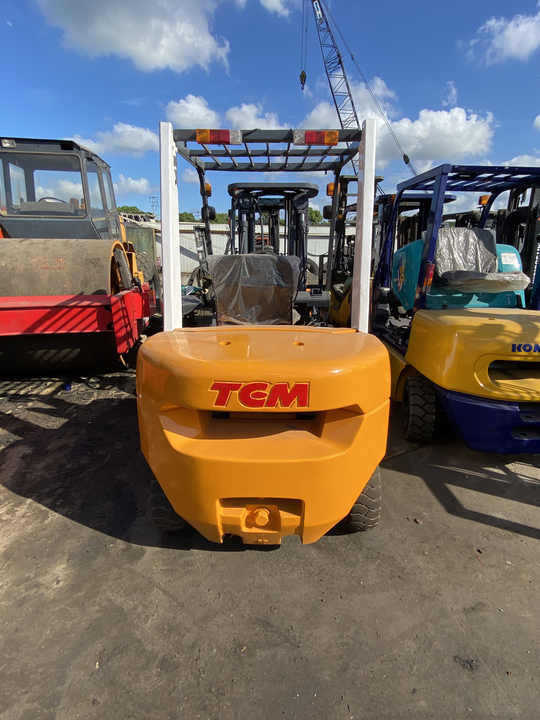 High Performance TCM 3ton Forklift second hand TCM FD30 forklift for sale in shanghai - Dyzelinis krautuvas: foto 5 High Performance TCM 3ton Forklift second hand TCM FD30 forklift for sale in shanghai - Dyzelinis krautuvas: foto 5