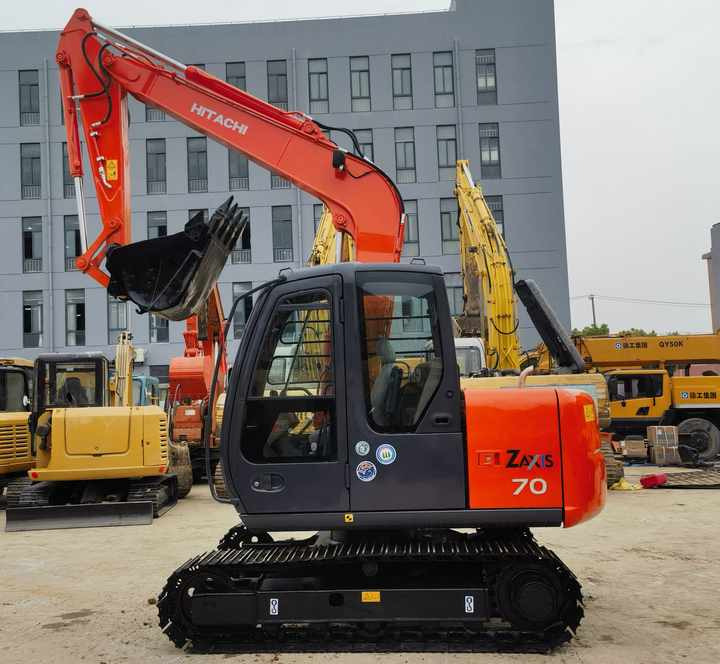 High performance second hand Hitachi ZX70 Used Excavator For Sale used Hitachi ZX70 excavator stocking in shanghai yard - Vikšrinis ekskavatorius: foto 5 High performance second hand Hitachi ZX70 Used Excavator For Sale used Hitachi ZX70 excavator stocking in shanghai yard - Vikšrinis ekskavatorius: foto 5