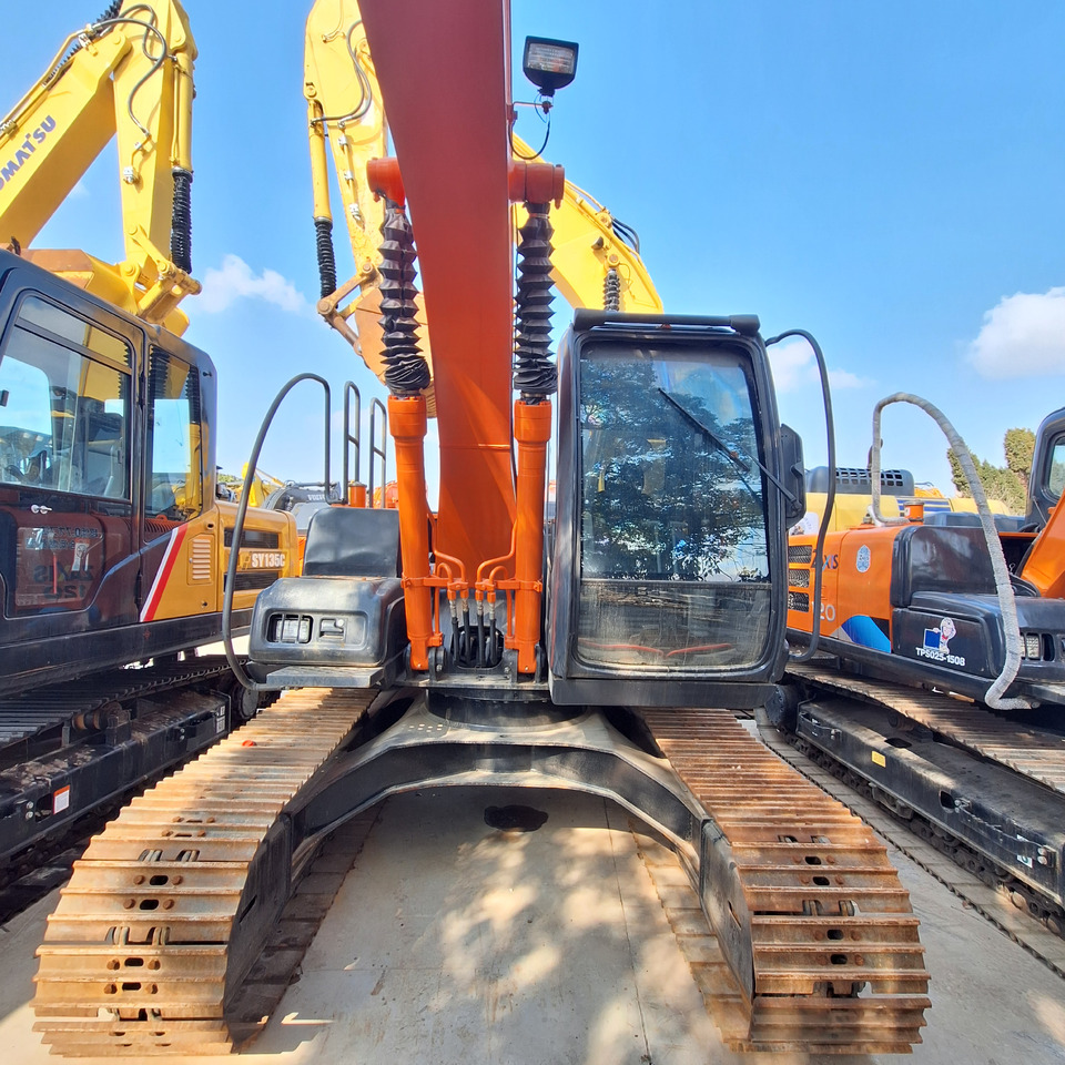 Hitachi ZX120-6 excavator - Vikšrinis ekskavatorius: foto 3 Hitachi ZX120-6 excavator - Vikšrinis ekskavatorius: foto 3