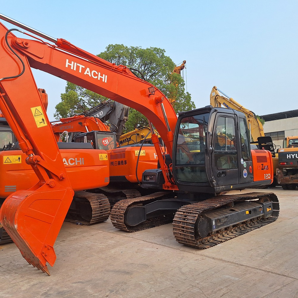 Hitachi ZX120 Excavator - Vikšrinis ekskavatorius: foto 1 Hitachi ZX120 Excavator - Vikšrinis ekskavatorius: foto 1