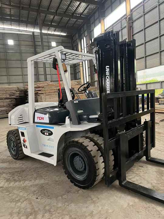 Hot Sale Used Japanese diesel Engine Forklift TCM FD70 Second-hand TCM 7 TON Forklift Cheap Sale - Dyzelinis krautuvas: foto 2 Hot Sale Used Japanese diesel Engine Forklift TCM FD70 Second-hand TCM 7 TON Forklift Cheap Sale - Dyzelinis krautuvas: foto 2