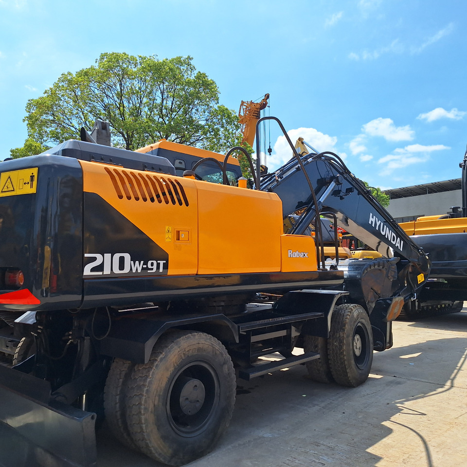 Hyundai 210w-9 wheel excavator - Ratinis ekskavatorius: foto 5 Hyundai 210w-9 wheel excavator - Ratinis ekskavatorius: foto 5