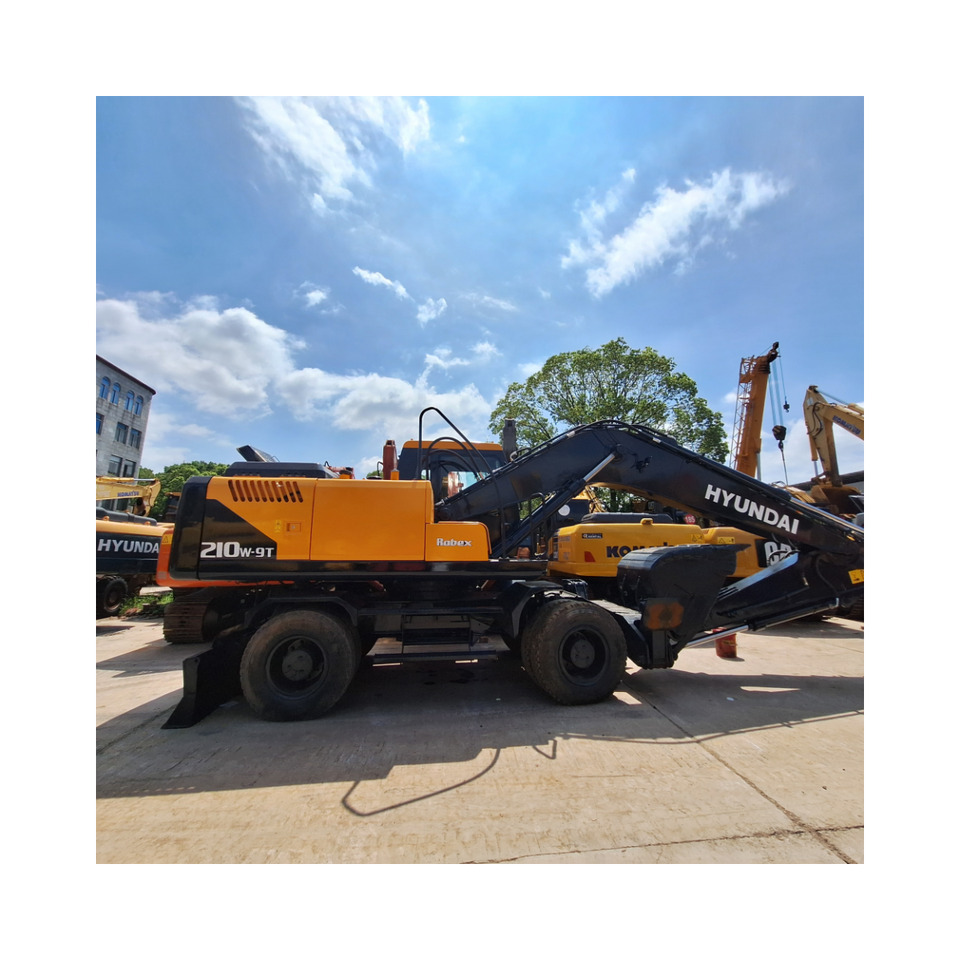 Hyundai 210w-9T wheel excavator - Ratinis ekskavatorius: foto 2 Hyundai 210w-9T wheel excavator - Ratinis ekskavatorius: foto 2