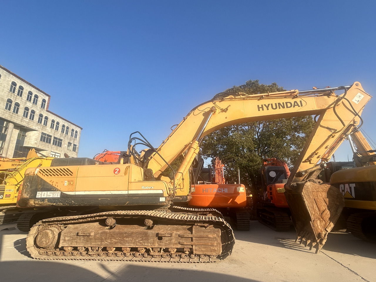 Hyundai 305LC-9T Excavator - Vikšrinis ekskavatorius: foto 1 Hyundai 305LC-9T Excavator - Vikšrinis ekskavatorius: foto 1