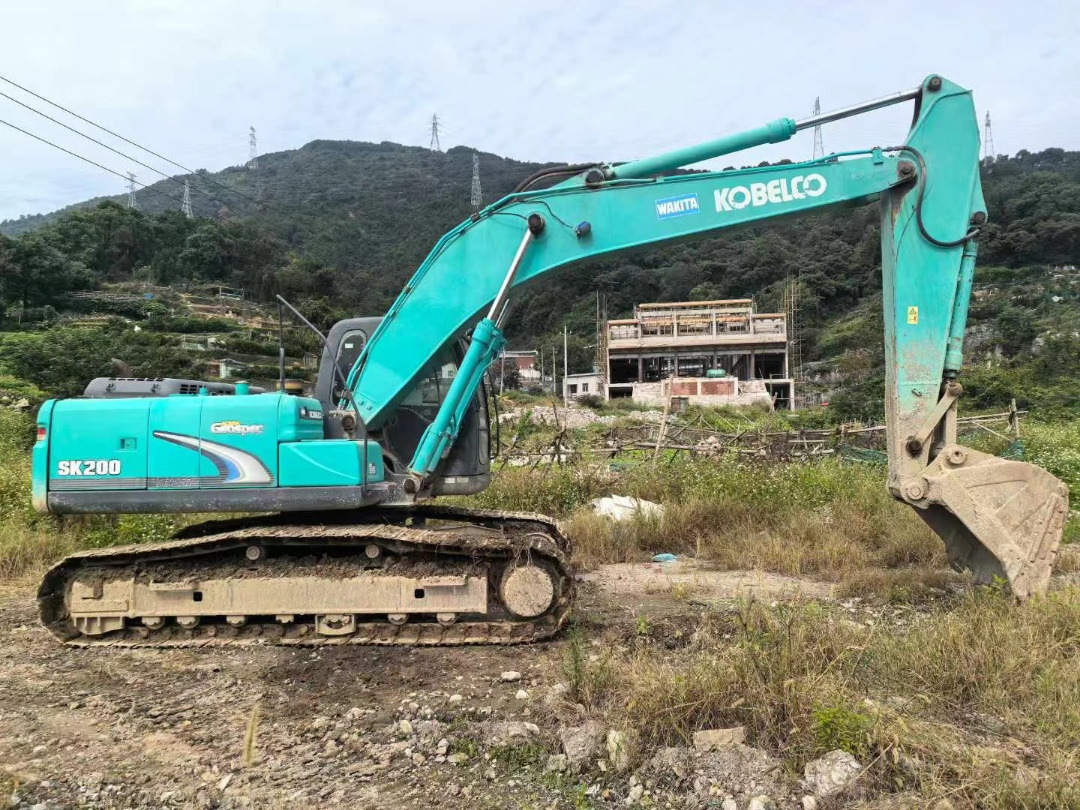 KOBELCO Kobelco SK200-8 Crawler excavator - Vikšrinis ekskavatorius: foto 1 KOBELCO Kobelco SK200-8 Crawler excavator - Vikšrinis ekskavatorius: foto 1