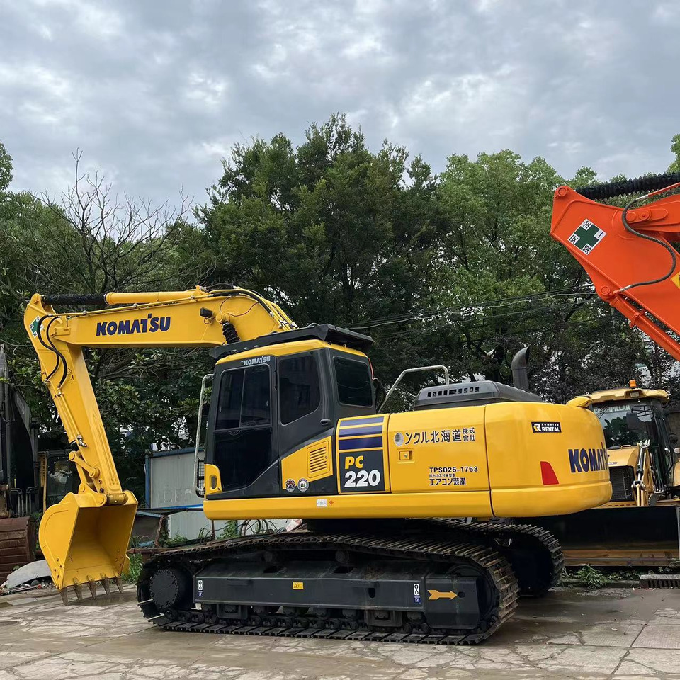 Komatsu PC220-8 Excavator - Vikšrinis ekskavatorius: foto 3 Komatsu PC220-8 Excavator - Vikšrinis ekskavatorius: foto 3