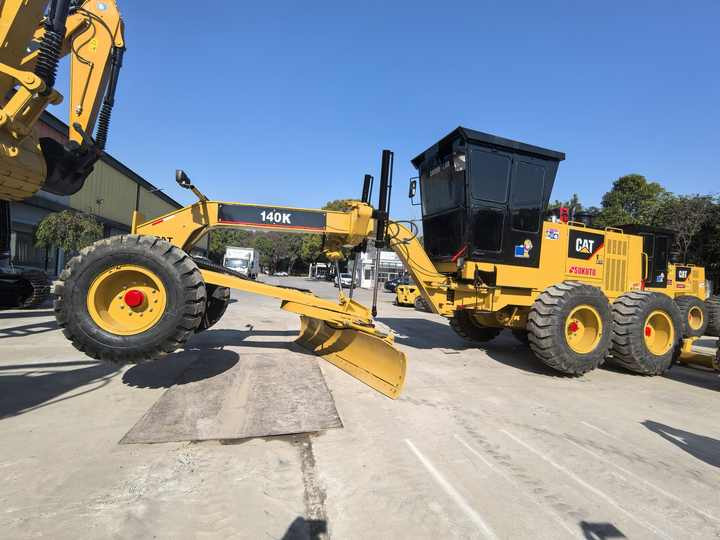 Original cat 140H 140G 140K motor grader used Caterpillar 140k grader machine used for sale lizingą Original cat 140H 140G 140K motor grader used Caterpillar 140k grader machine used for sale: foto 6