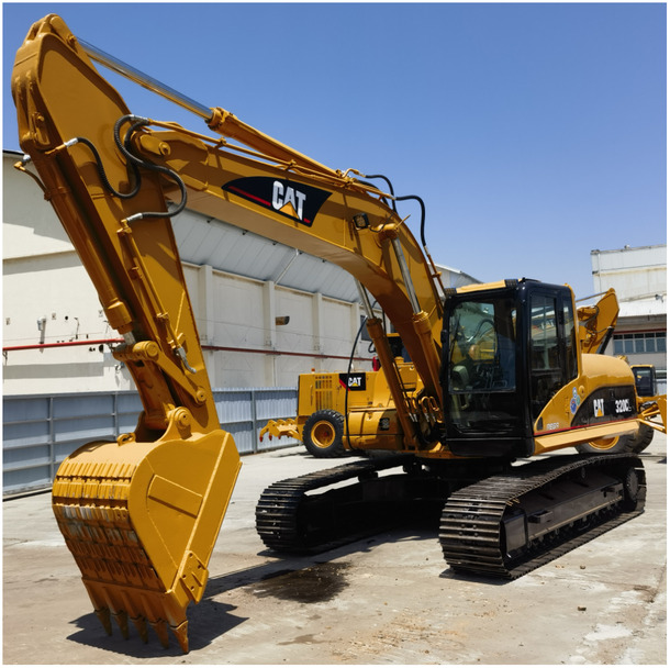 Second hand Caterpillar 320 Excavator Japan Cat 320gc 320d2 320dl 320c 320cl 320d used machine excavator for sale - Vikšrinis ekskavatorius: foto 1 Second hand Caterpillar 320 Excavator Japan Cat 320gc 320d2 320dl 320c 320cl 320d used machine excavator for sale - Vikšrinis ekskavatorius: foto 1