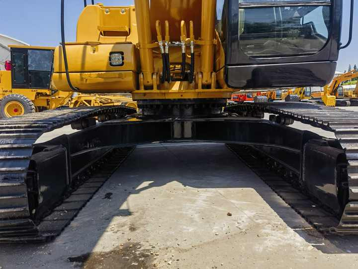Second hand Caterpillar 320 Excavator Japan Cat 320gc 320d2 320dl 320c 320cl 320d used machine excavator for sale - Vikšrinis ekskavatorius: foto 2 Second hand Caterpillar 320 Excavator Japan Cat 320gc 320d2 320dl 320c 320cl 320d used machine excavator for sale - Vikšrinis ekskavatorius: foto 2