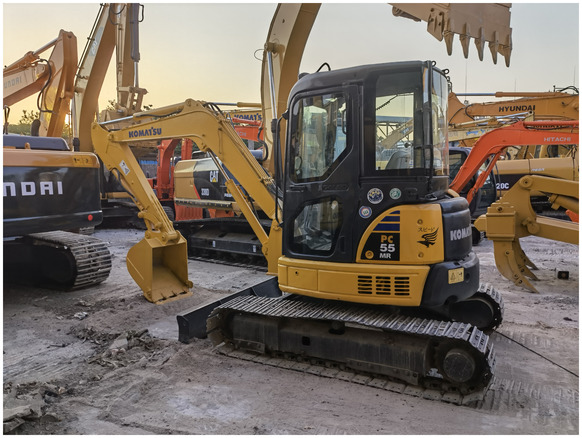Small mini excavator komatsu pc55 hydraulic crawler excavator for sale - Mini ekskavatorius: foto 1 Small mini excavator komatsu pc55 hydraulic crawler excavator for sale - Mini ekskavatorius: foto 1