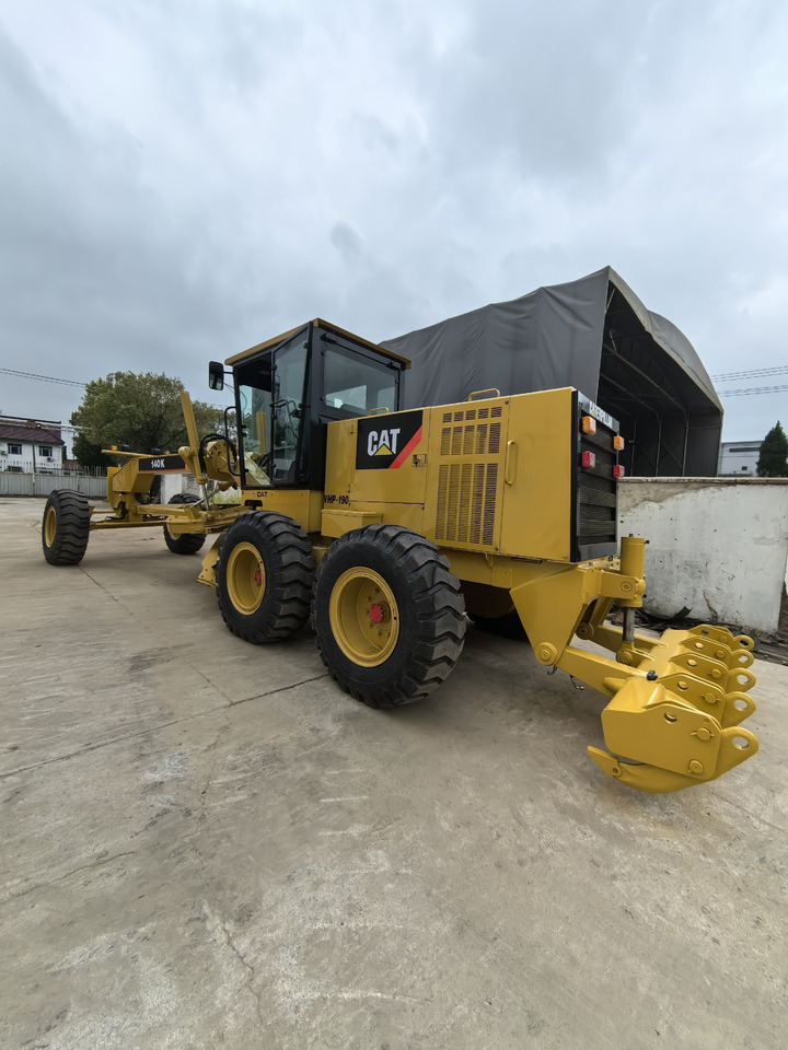 Used caterpillar 140k motor grader - Greideris: foto 3 Used caterpillar 140k motor grader - Greideris: foto 3