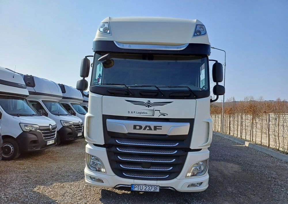 DAF XF 480 SUPER SPACE CAB / ZESTAW TANDEM PRZEJAZDOWY 120m3 - Tentinis sunkvežimis: foto 5 DAF XF 480 SUPER SPACE CAB / ZESTAW TANDEM PRZEJAZDOWY 120m3 - Tentinis sunkvežimis: foto 5
