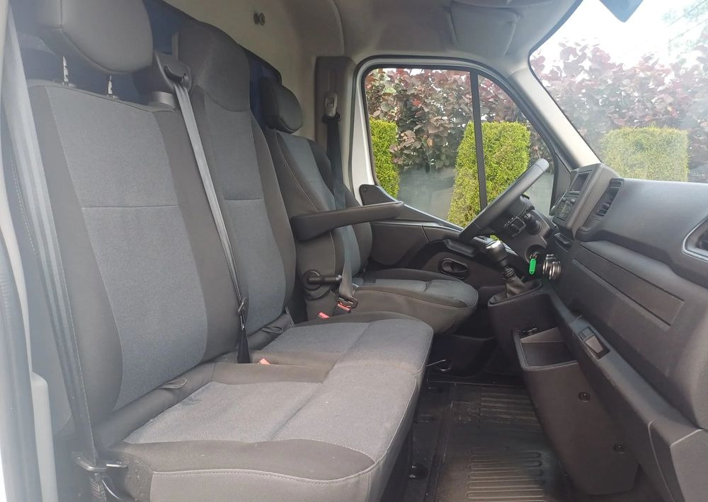 Renault Master 10 palet na poduszkach lizingą Renault Master 10 palet na poduszkach: foto 20
