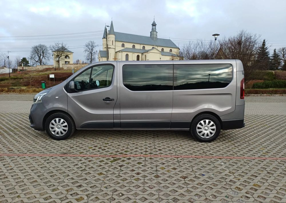 Renault Trafic 2.0 dCi Escapade EDC lizingą Renault Trafic 2.0 dCi Escapade EDC: foto 6 Renault Trafic 2.0 dCi Escapade EDC lizingą Renault Trafic 2.0 dCi Escapade EDC: foto 6