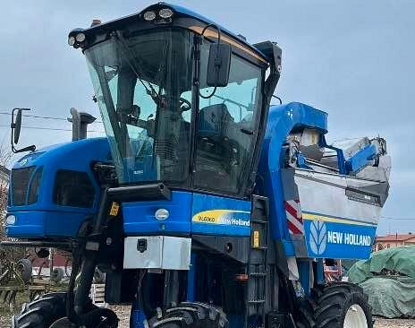 Vendemmiatrice Braud VL 6060 - Vynuogių derliaus nuėmimo mašinos: foto 1 Vendemmiatrice Braud VL 6060 - Vynuogių derliaus nuėmimo mašinos: foto 1
