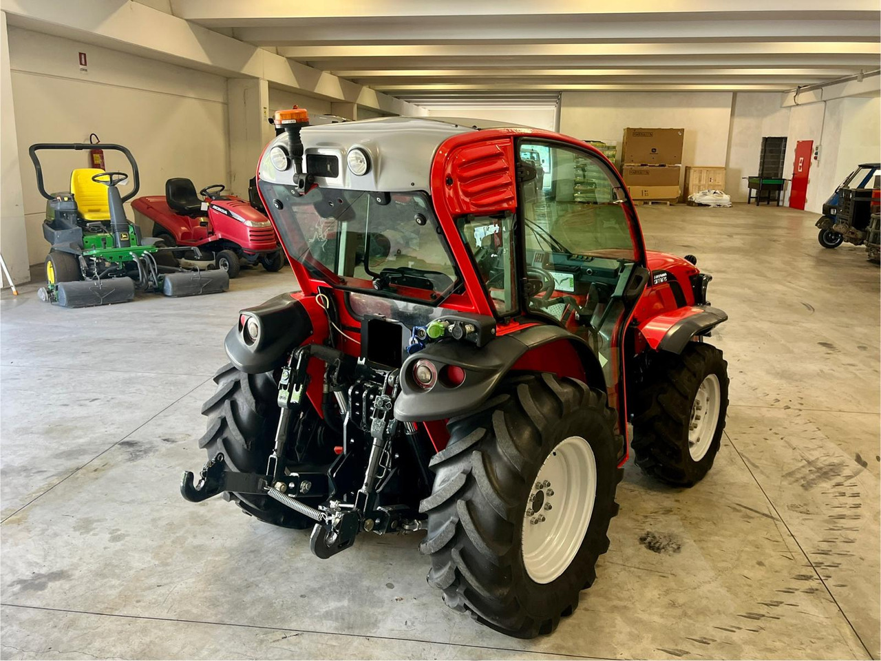ANTONIO CARRARO TGF 7800S - Traktorius: foto 5 ANTONIO CARRARO TGF 7800S - Traktorius: foto 5