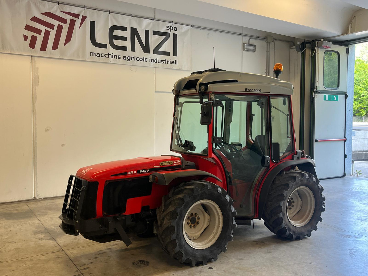 TRATTORE ANTONIO CARRARO SRX 9400 - Traktorius: foto 4 TRATTORE ANTONIO CARRARO SRX 9400 - Traktorius: foto 4