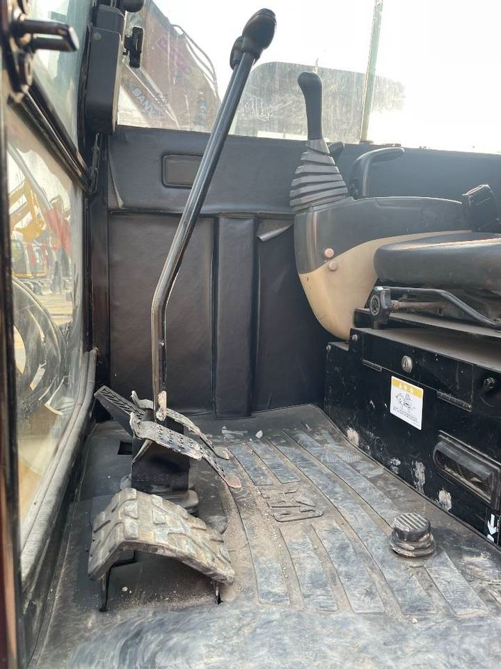 CAT 306 - Mini ekskavatorius: foto 3 CAT 306 - Mini ekskavatorius: foto 3