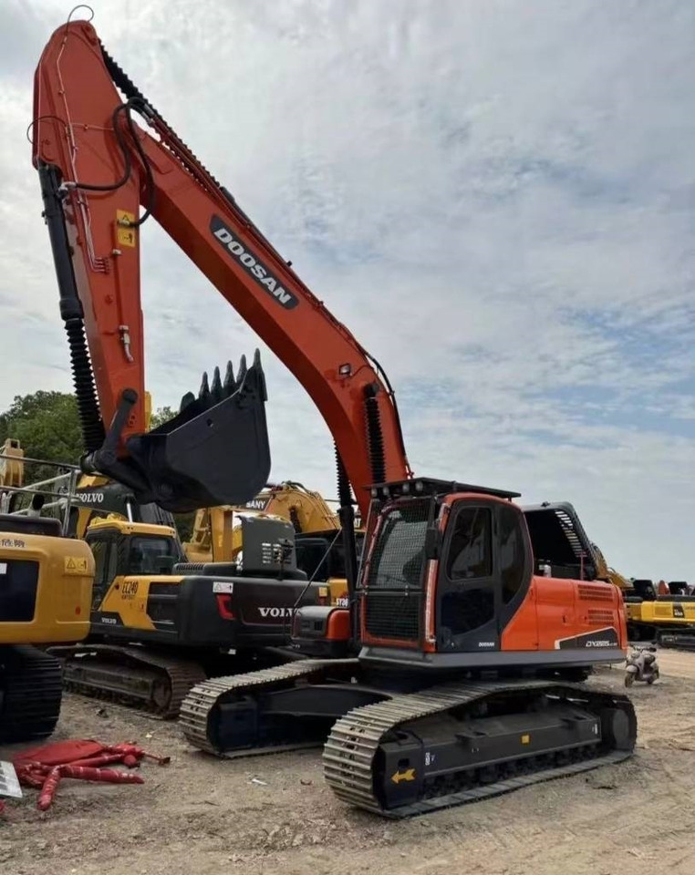 Doosan 225 DX - Vikšrinis ekskavatorius: foto 5 Doosan 225 DX - Vikšrinis ekskavatorius: foto 5