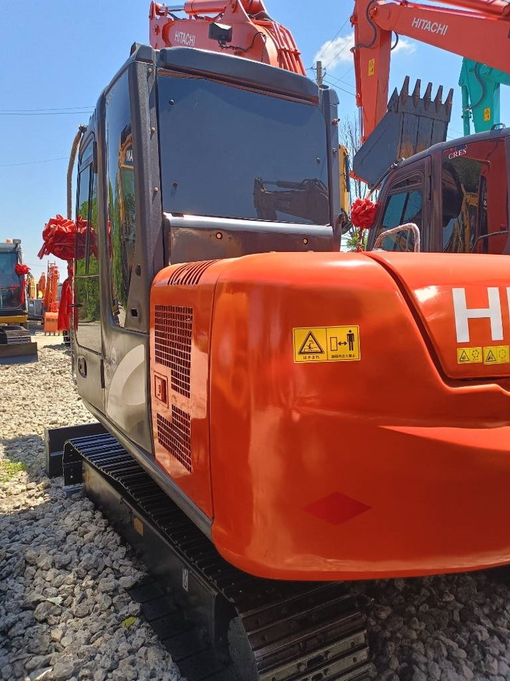 Vikšrinis ekskavatorius Hitachi 60: foto 8