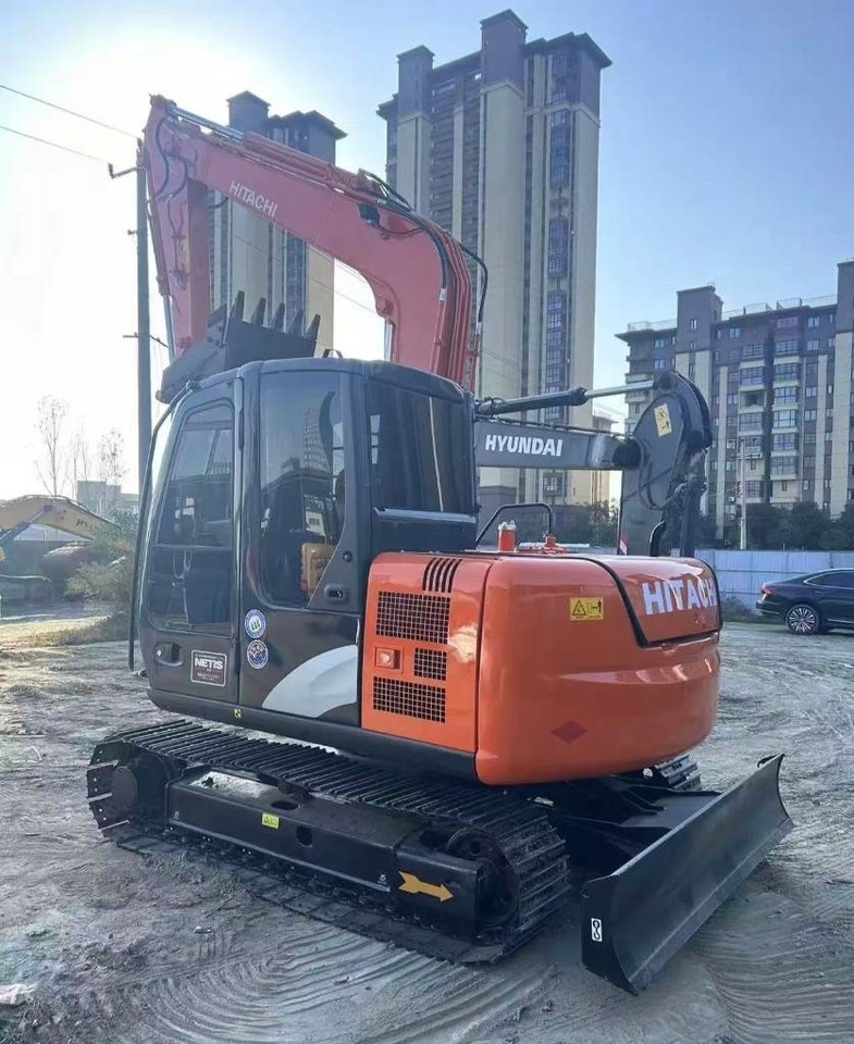 Hitachi ZAXS 70 - Mini ekskavatorius: foto 3 Hitachi ZAXS 70 - Mini ekskavatorius: foto 3