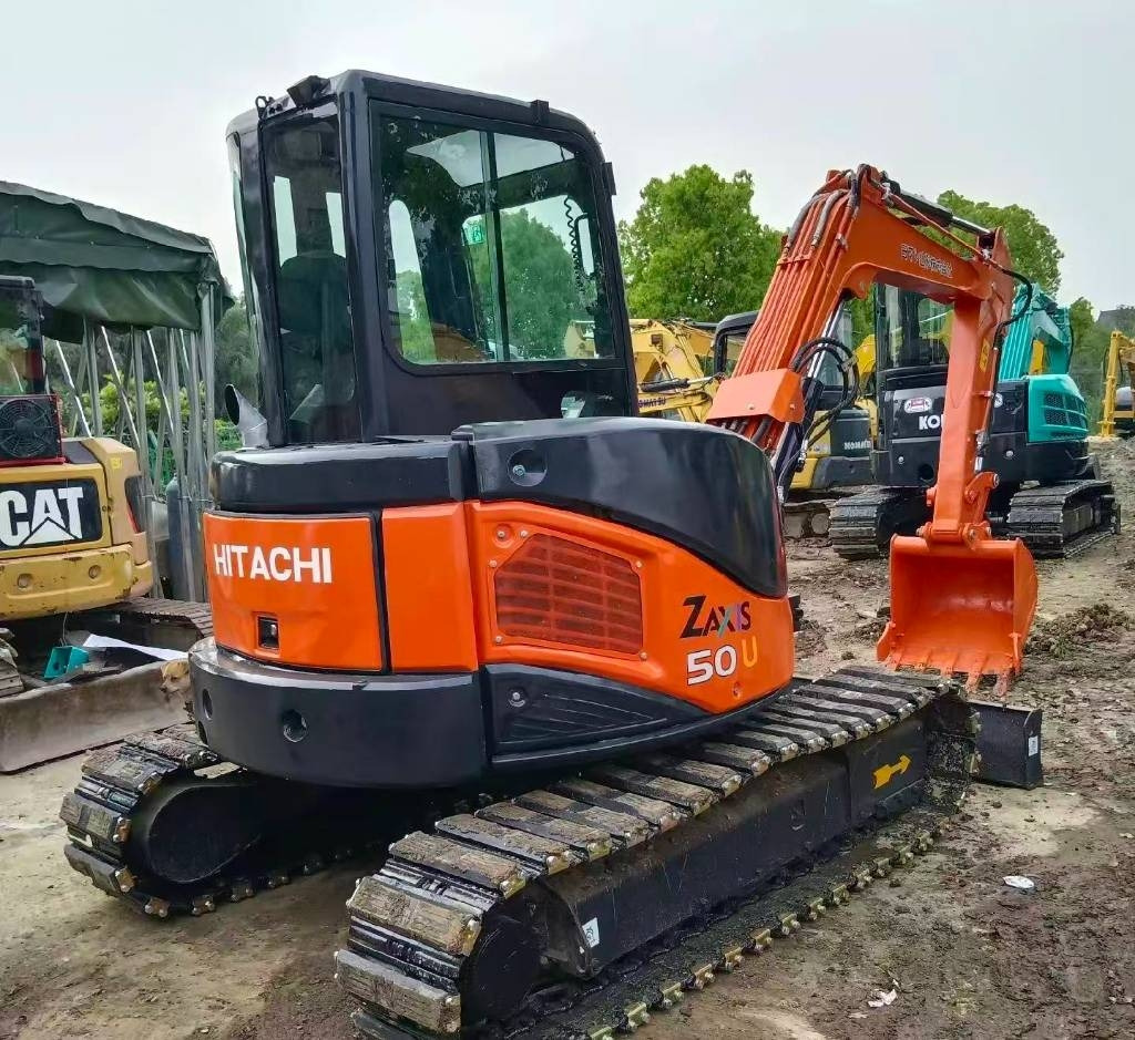 Hitachi ZX 55 U-5 - Mini ekskavatorius: foto 1 Hitachi ZX 55 U-5 - Mini ekskavatorius: foto 1