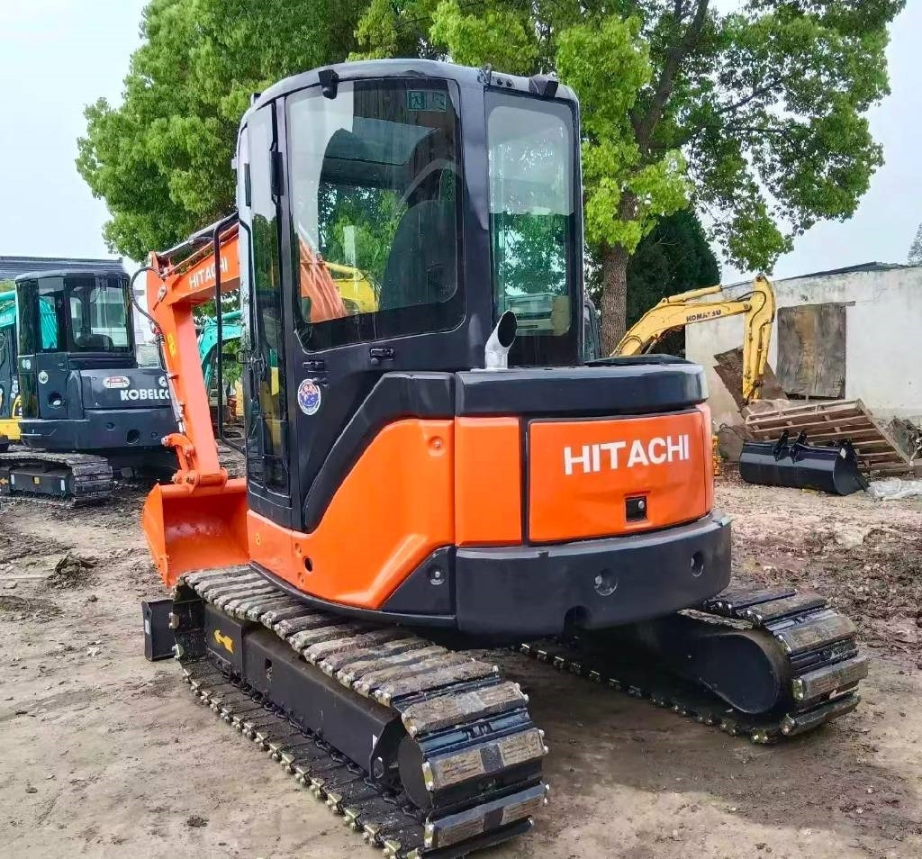 Hitachi ZX 55 U-5 - Mini ekskavatorius: foto 5 Hitachi ZX 55 U-5 - Mini ekskavatorius: foto 5