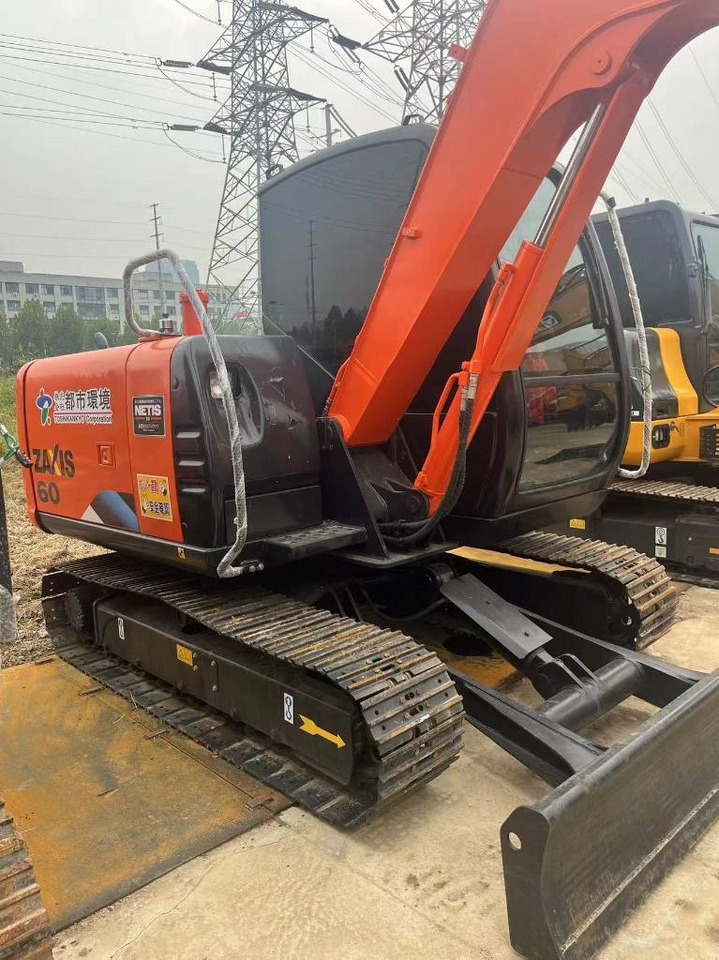 Hitachi ZX 60 - Mini ekskavatorius: foto 3 Hitachi ZX 60 - Mini ekskavatorius: foto 3