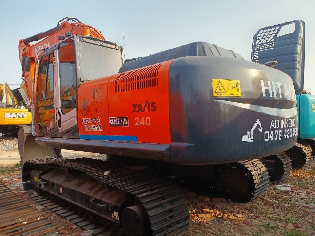 Hitachi Zaxis 240 LC-3 - Vikšrinis ekskavatorius: foto 2 Hitachi Zaxis 240 LC-3 - Vikšrinis ekskavatorius: foto 2
