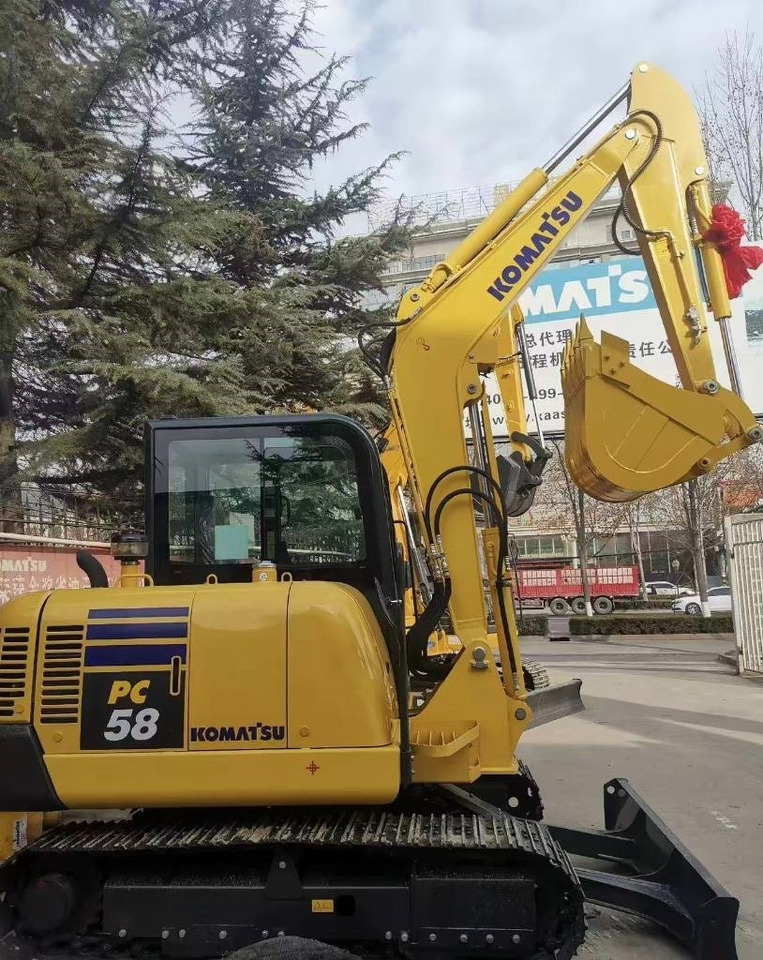 Komatsu PC 58 - Mini ekskavatorius: foto 4 Komatsu PC 58 - Mini ekskavatorius: foto 4