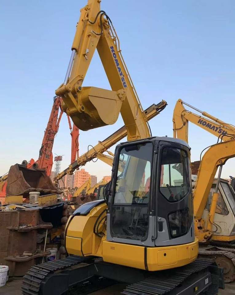 Komatsu PC 78 - Mini ekskavatorius: foto 1 Komatsu PC 78 - Mini ekskavatorius: foto 1