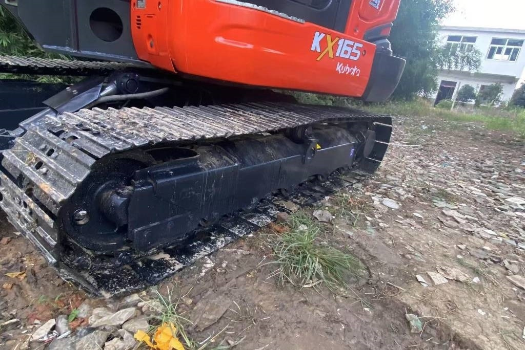Kubota 165 - Vikšrinis ekskavatorius: foto 4 Kubota 165 - Vikšrinis ekskavatorius: foto 4