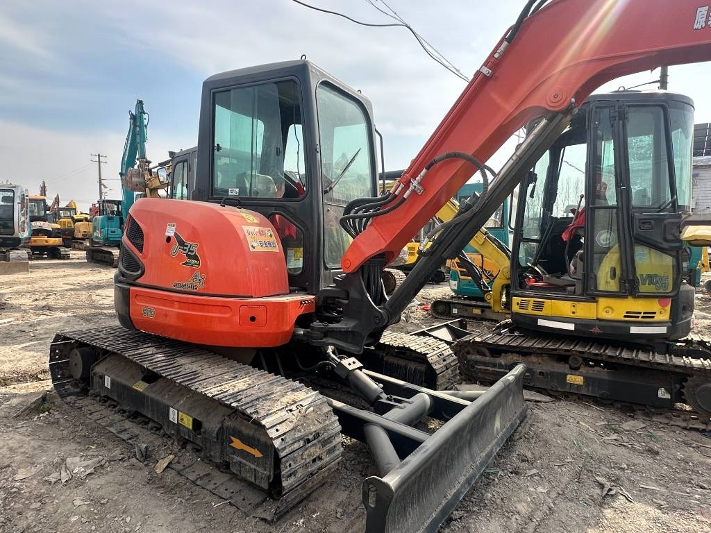 Kubota U 35 - Mini ekskavatorius: foto 4 Kubota U 35 - Mini ekskavatorius: foto 4