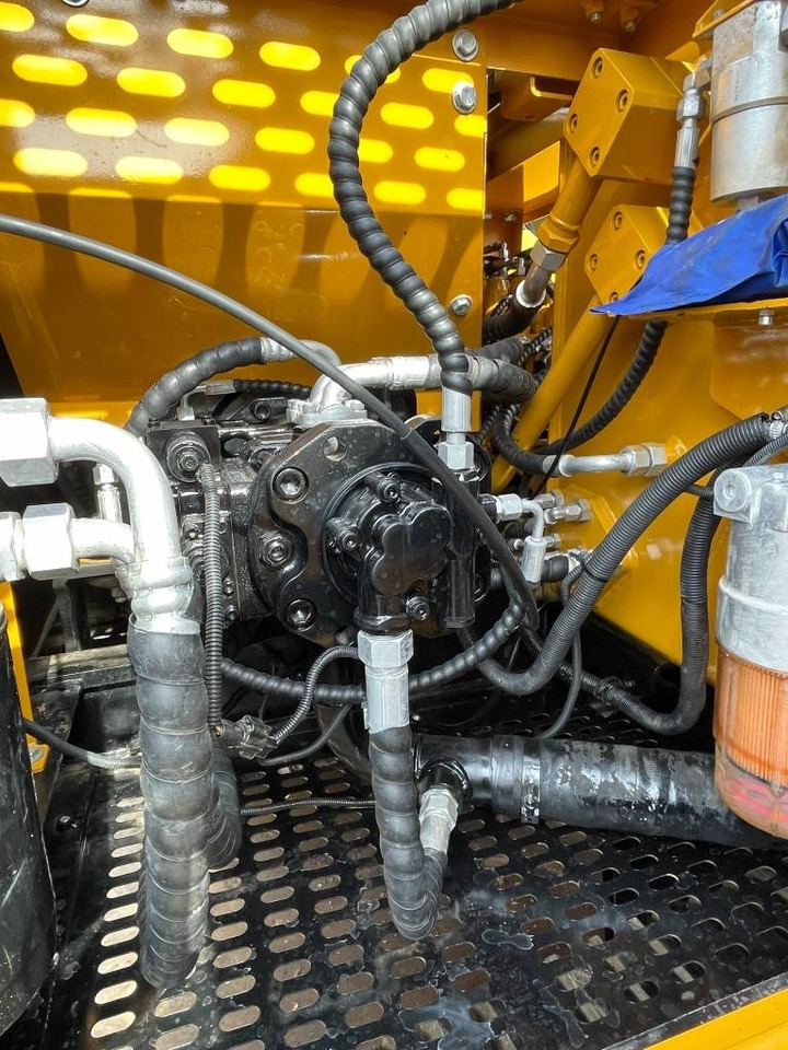 Sany SY 135 - Vikšrinis ekskavatorius: foto 4 Sany SY 135 - Vikšrinis ekskavatorius: foto 4