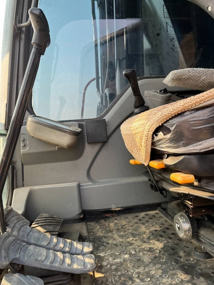 Volvo 290 - Vikšrinis ekskavatorius: foto 4 Volvo 290 - Vikšrinis ekskavatorius: foto 4