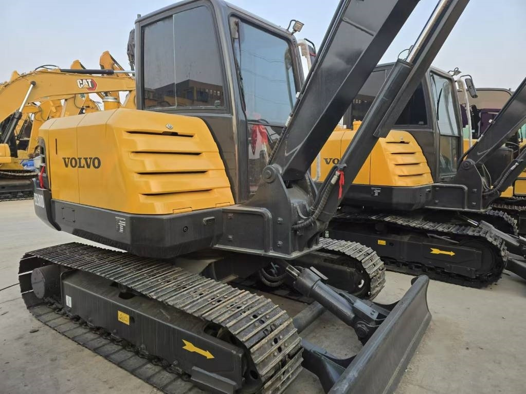 Volvo EC 60 - Vikšrinis ekskavatorius: foto 2 Volvo EC 60 - Vikšrinis ekskavatorius: foto 2