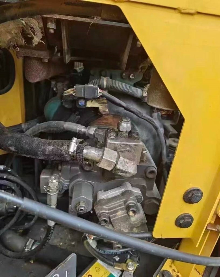 Volvo EC 80 D - Vikšrinis ekskavatorius: foto 3 Volvo EC 80 D - Vikšrinis ekskavatorius: foto 3