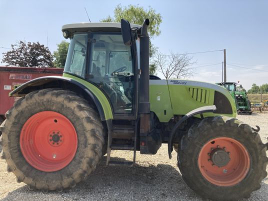 Claas ARES 697 ATZ - Traktorius: foto 3 Claas ARES 697 ATZ - Traktorius: foto 3