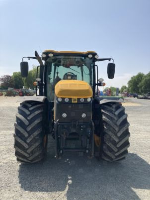 JCB FASTRAC 4220 - Traktorius: foto 3 JCB FASTRAC 4220 - Traktorius: foto 3
