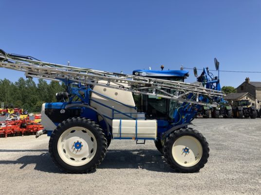 Matrot HELLIOS M24D - Savaeigis purkštuvas: foto 4 Matrot HELLIOS M24D - Savaeigis purkštuvas: foto 4