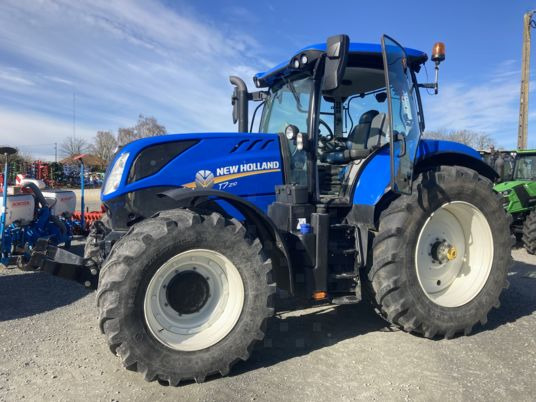 Traktorius New Holland T7.210: foto 8
