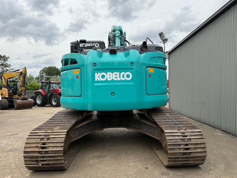 Kobelco SK270SRLC-7 - Vikšrinis ekskavatorius: foto 3 Kobelco SK270SRLC-7 - Vikšrinis ekskavatorius: foto 3