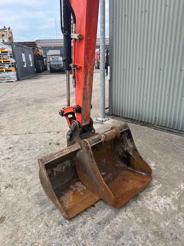 Kubota U 48-4  - Mini ekskavatorius: foto 5 Kubota U 48-4  - Mini ekskavatorius: foto 5