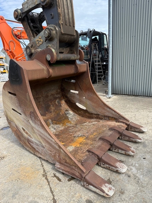 Volvo EC 380 EL - Vikšrinis ekskavatorius: foto 5 Volvo EC 380 EL - Vikšrinis ekskavatorius: foto 5